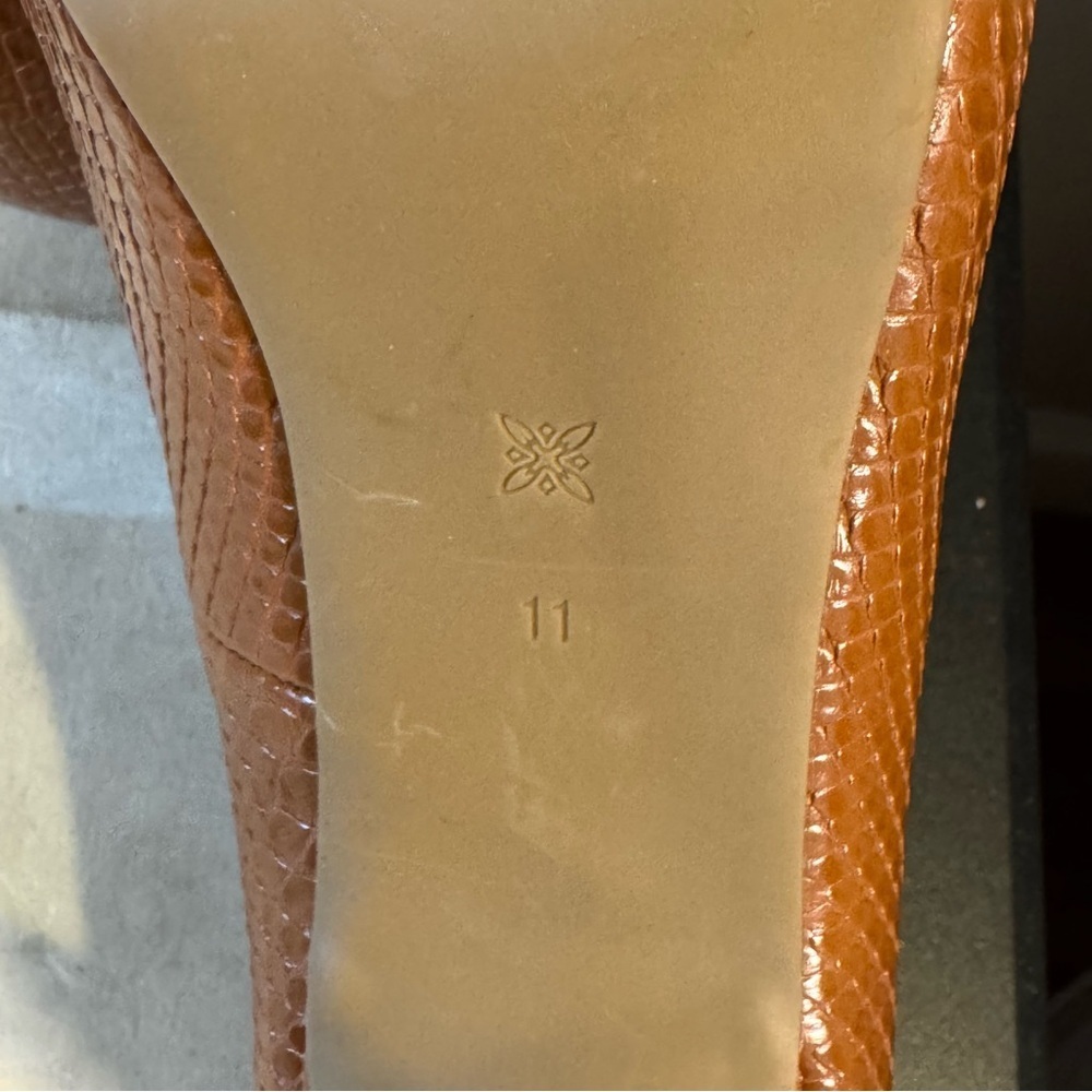 BCBGeneration Women's Penni Platform Pump Stiletto, brown, size 11, NWOT - Picture 10 of 10